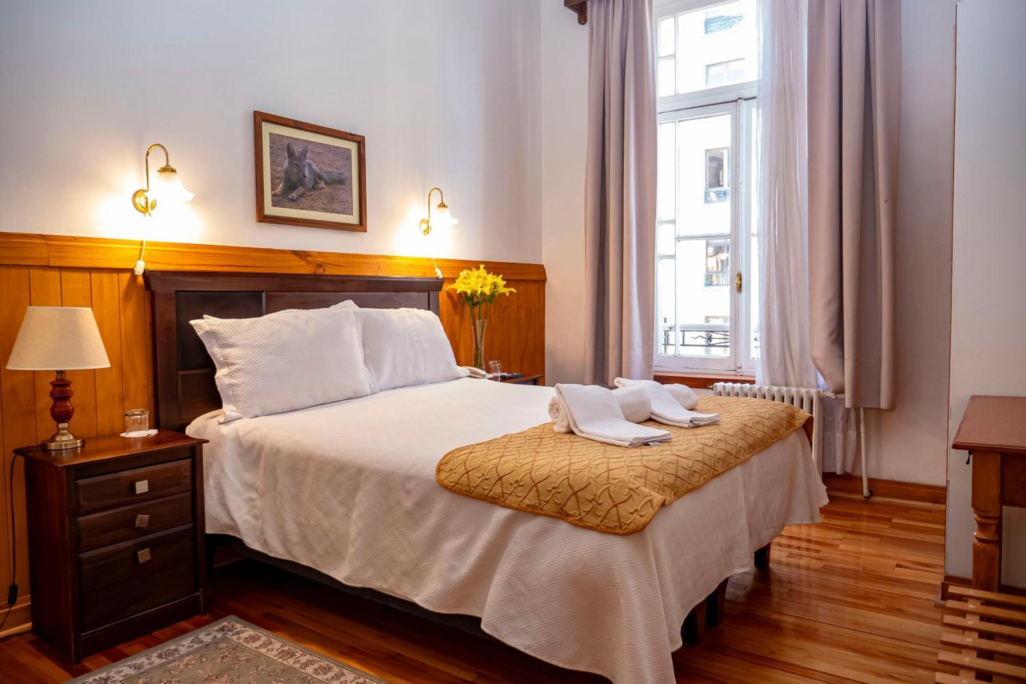 Hotel Plaza بونتا أريناس المظهر الخارجي الصورة